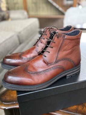 Men's Zanzara Drogo fashion boot in the color Cognac, size 11.5.
